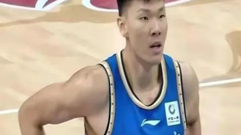 比利时塞内加尔：双铁腰坐镇，德布劳内领衔进攻，卢卡库冲锋